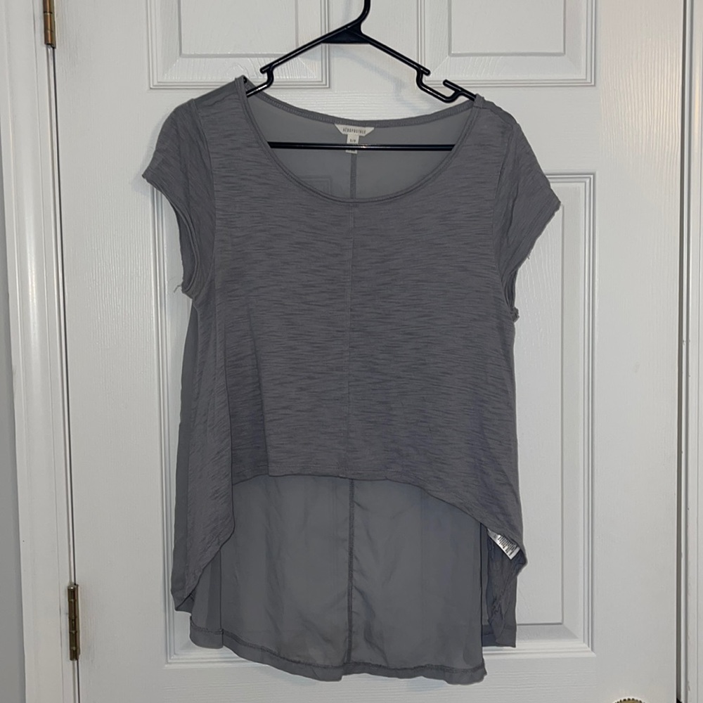 Aeropostale grey High/Low Top- Sz Small